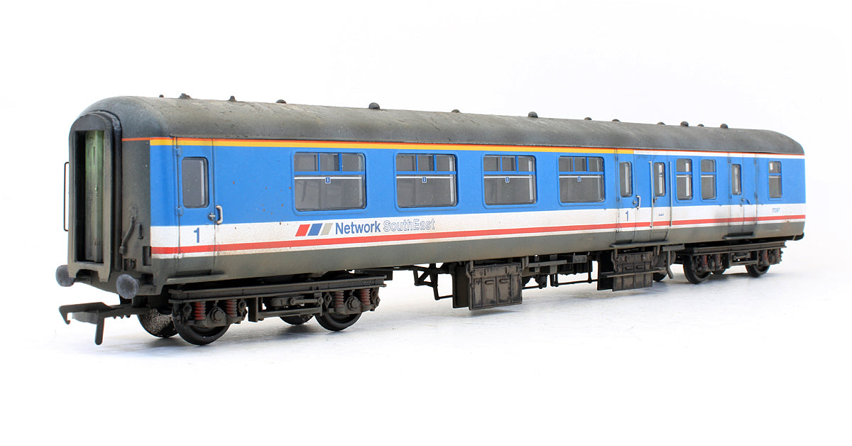 Pre-Owned BR Mk2A BFK Brake First Corridor Network SouthEast Passenger Coach 17097 - Custom Weathered