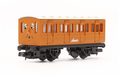 Pre-Owned 93807 Thomas The Tank Engine & Friends Annie & Clarabel Coach Set