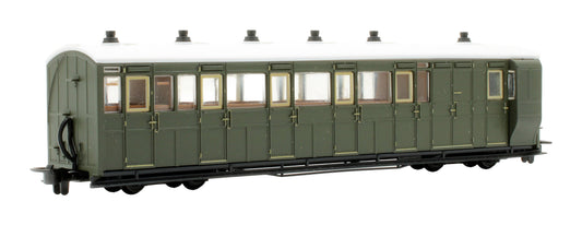 Pre-Owned GR-421U 00-9 Brake Composite Coach Unlettered Green