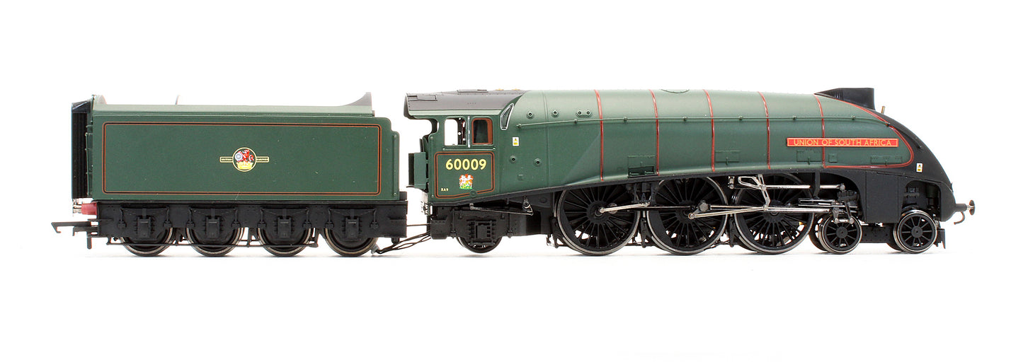 Pre-Owned R3198 The Great Gathering BR Green 4-6-2 Class A4 'Union Of South Africa' 60009 Steam Locomotive (Limited Edition)