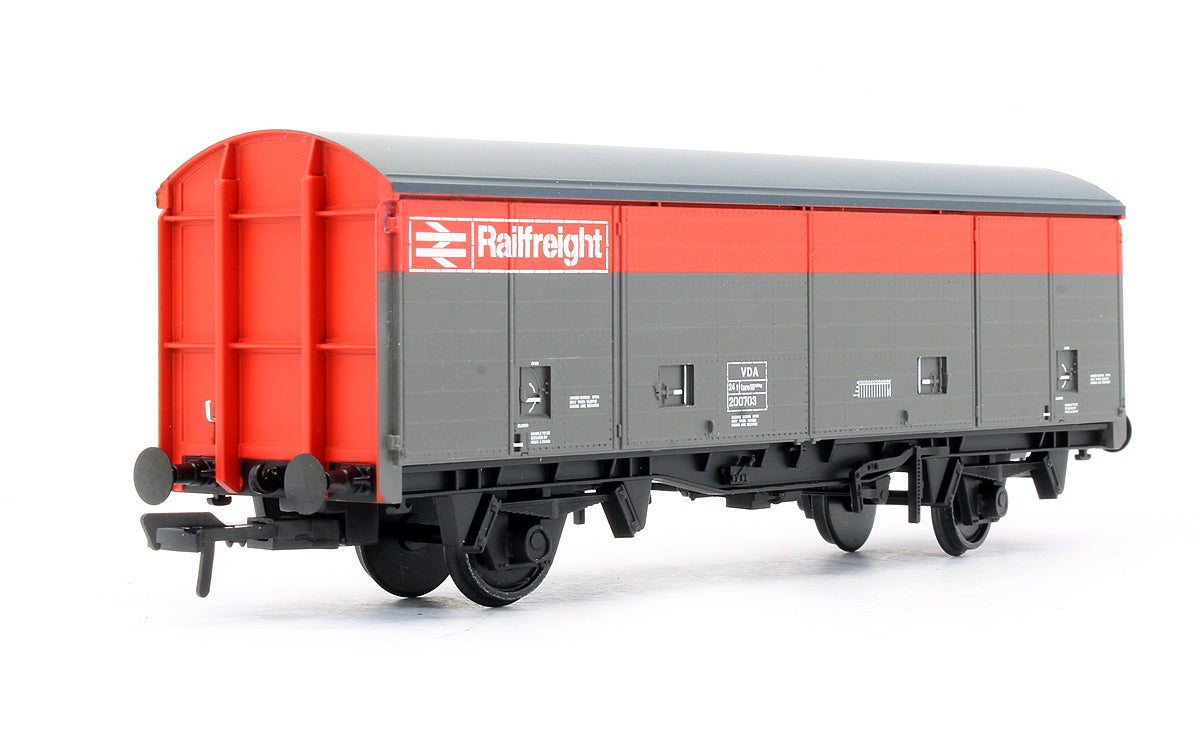 Pre-Owned BR VDA Van Railfreight Red & Grey