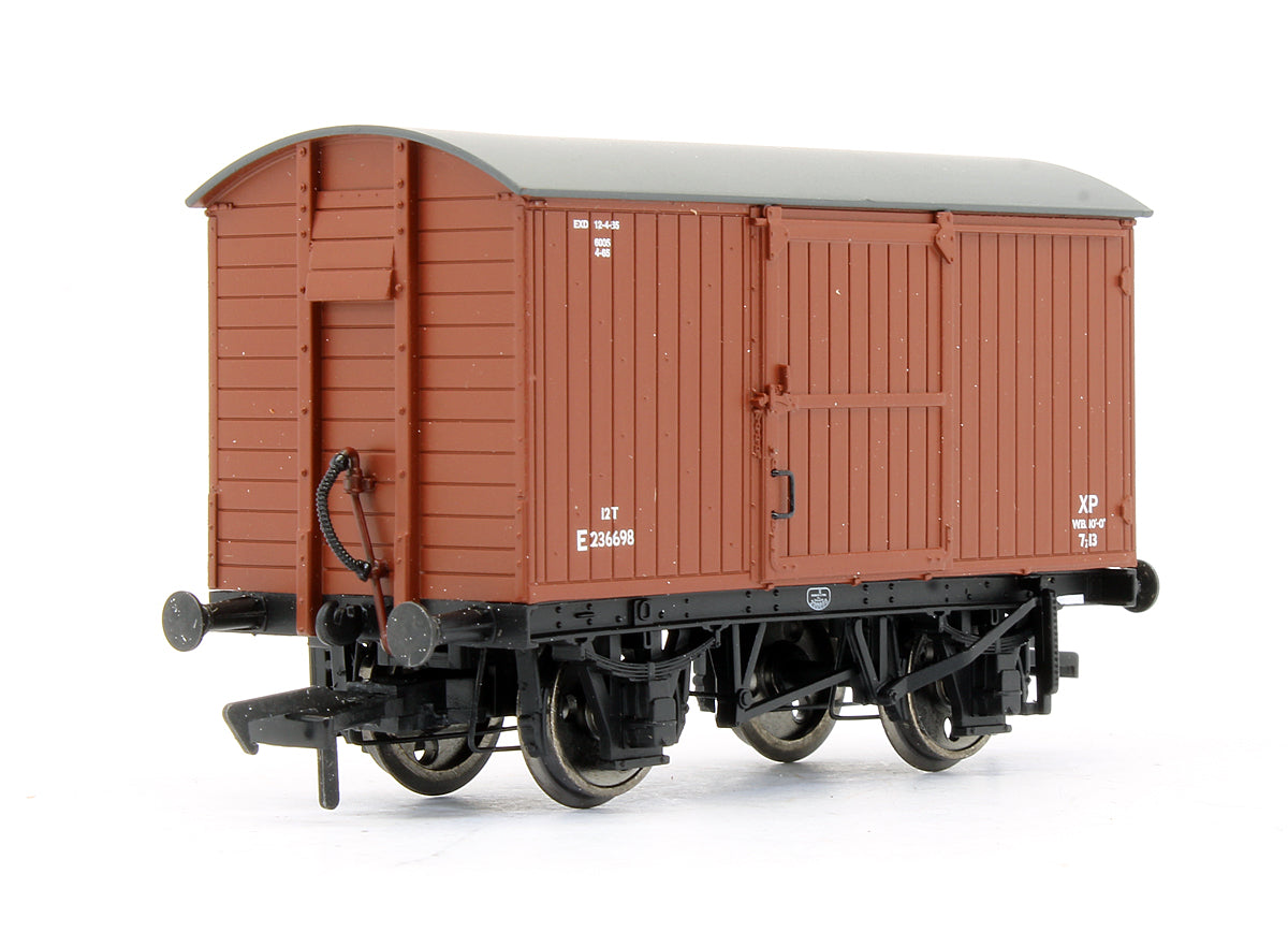 Pre-Owned 38-376 12 Ton Ventilated Van BR Bauxite E 236698 - Early