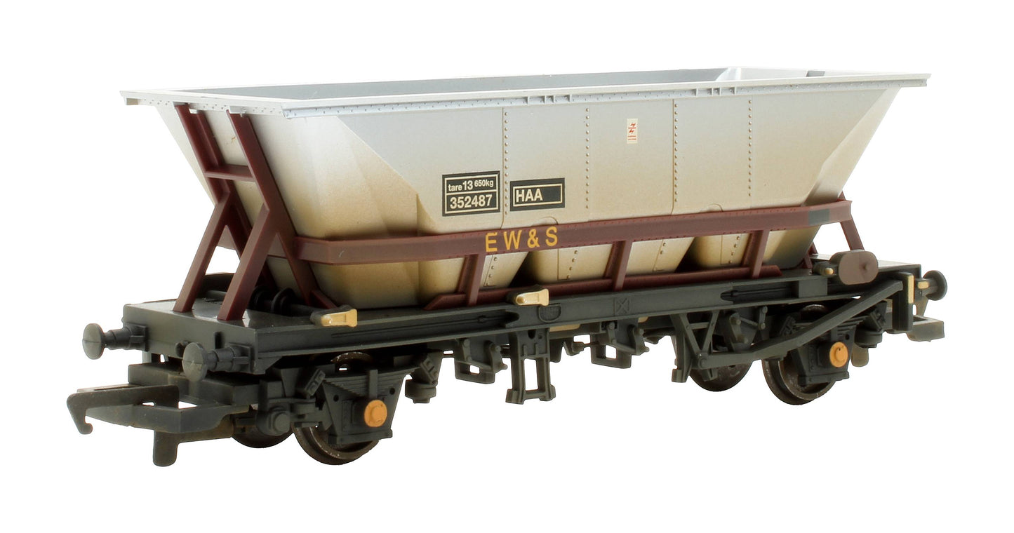 Pre-Owned R6150 3x MGR Hopper Wagons - Weathered