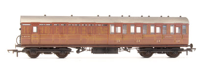 Pre-Owned R4518 LNER Gresley Suburban 3rd Class Brake Coach '3731' - Custom Weathered
