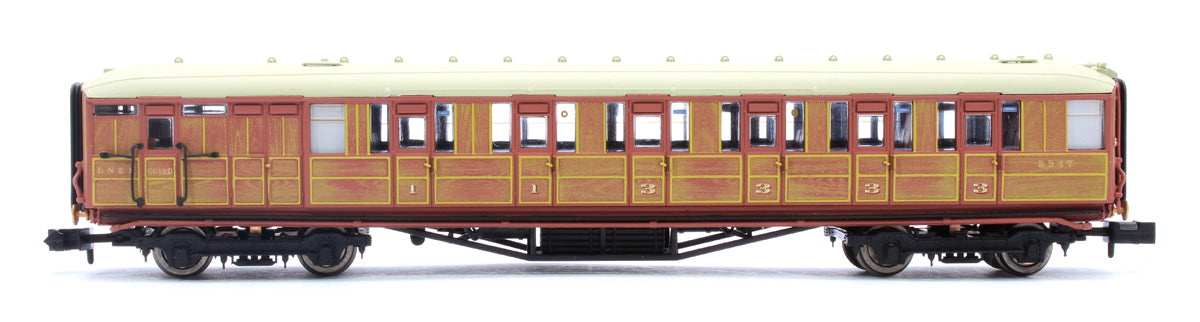 Gresley Coach LNER Teak Brake Composite 5547