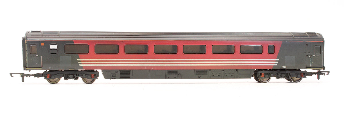 R4546 Ex Virgin Mk3 Trailer Guard's Standard Coach No.44088 - Weathered