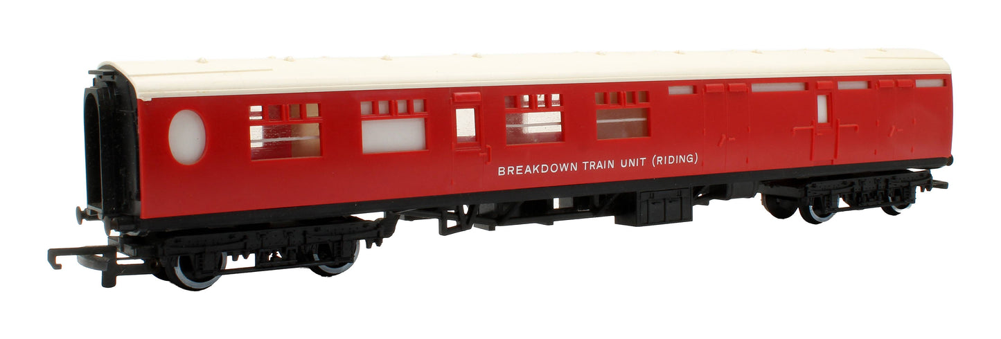 Pre-Owned R740 Coach For Breakdown Crane Crew