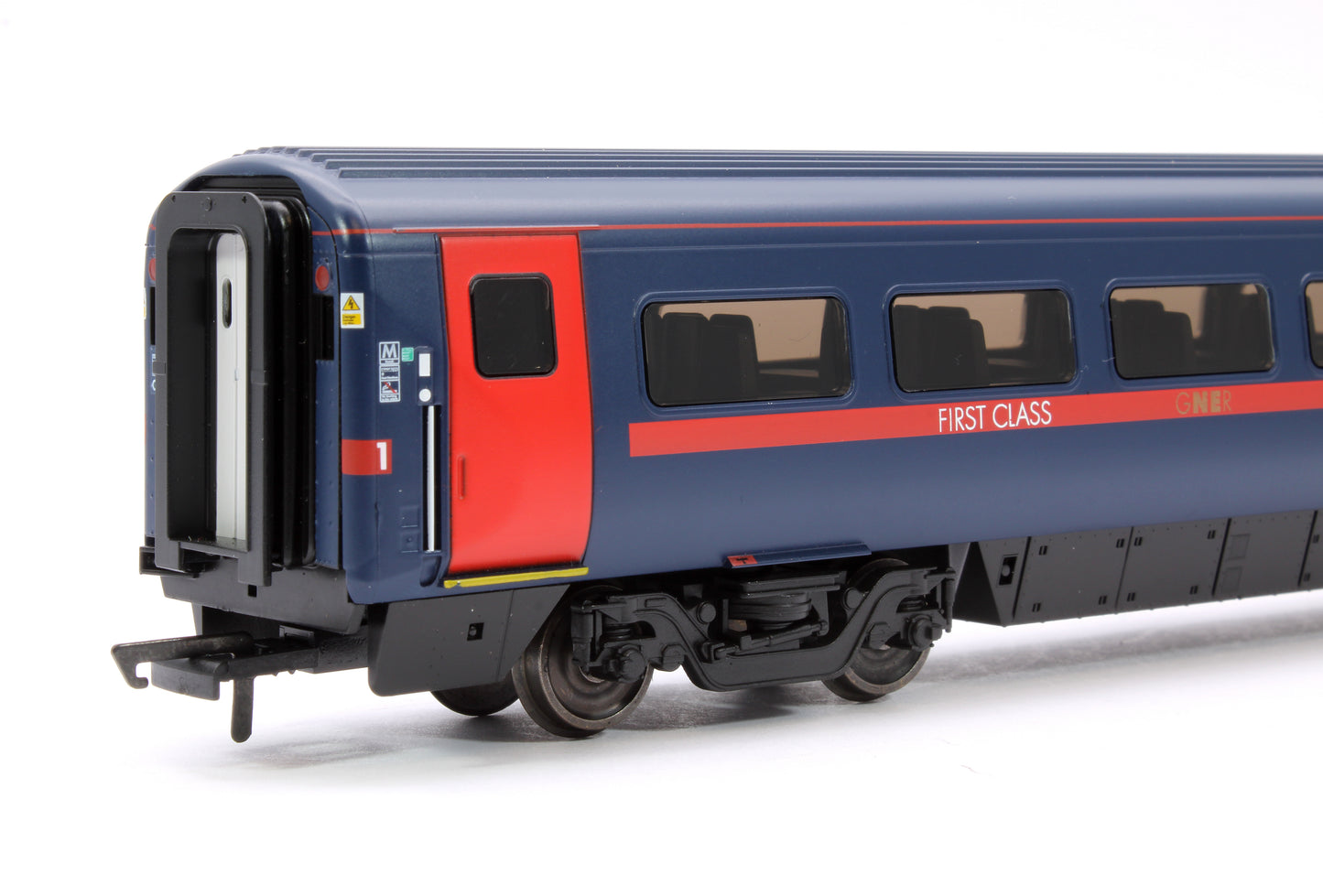 GNER Mk4 Open First Coach M 11417