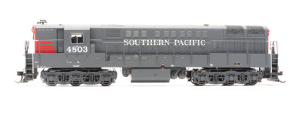 Pre-Owned 10 004 137 Train Master Southern Pacific Diesel Locomotive - Road #4803 - DCC Sound