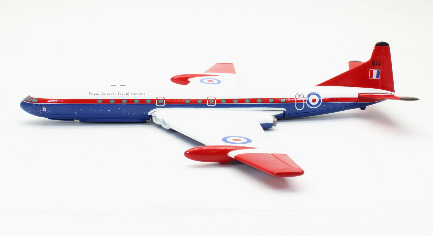 Pre-Owned AA31401 De Havilland DH-106 Comet 4A Royal Aircraft Establishment XV814