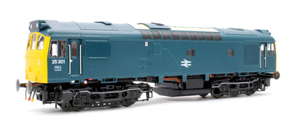 Class 25 BR Rail Blue 25301 (domino headcodes) Diesel Locomotive