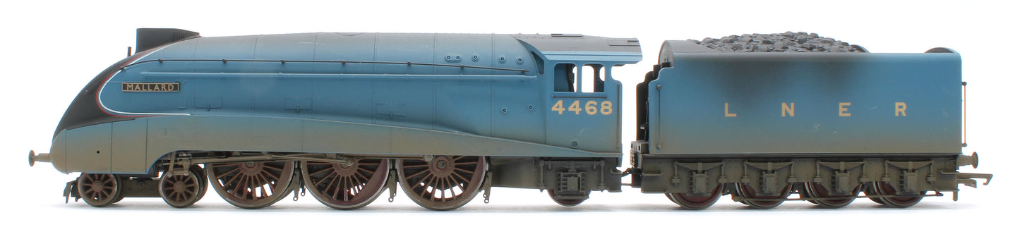 R3371W Bespoke Weathered RailRoad A4 Class 4-6-2 4468 ‘Mallard’ LNER Garter Blue Steam Locomotive