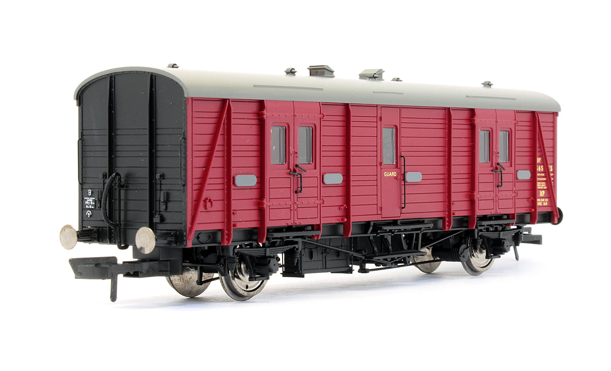 Pre-Owned BR Maunsell Passenger Brake Van C 'S 657 S'