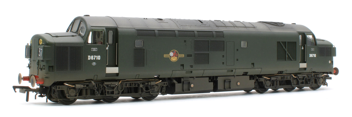 35-302W Bespoke Weathered Class 37/0 Split Headcode D6710 BR Green (Late Crest) Diesel Locomotive