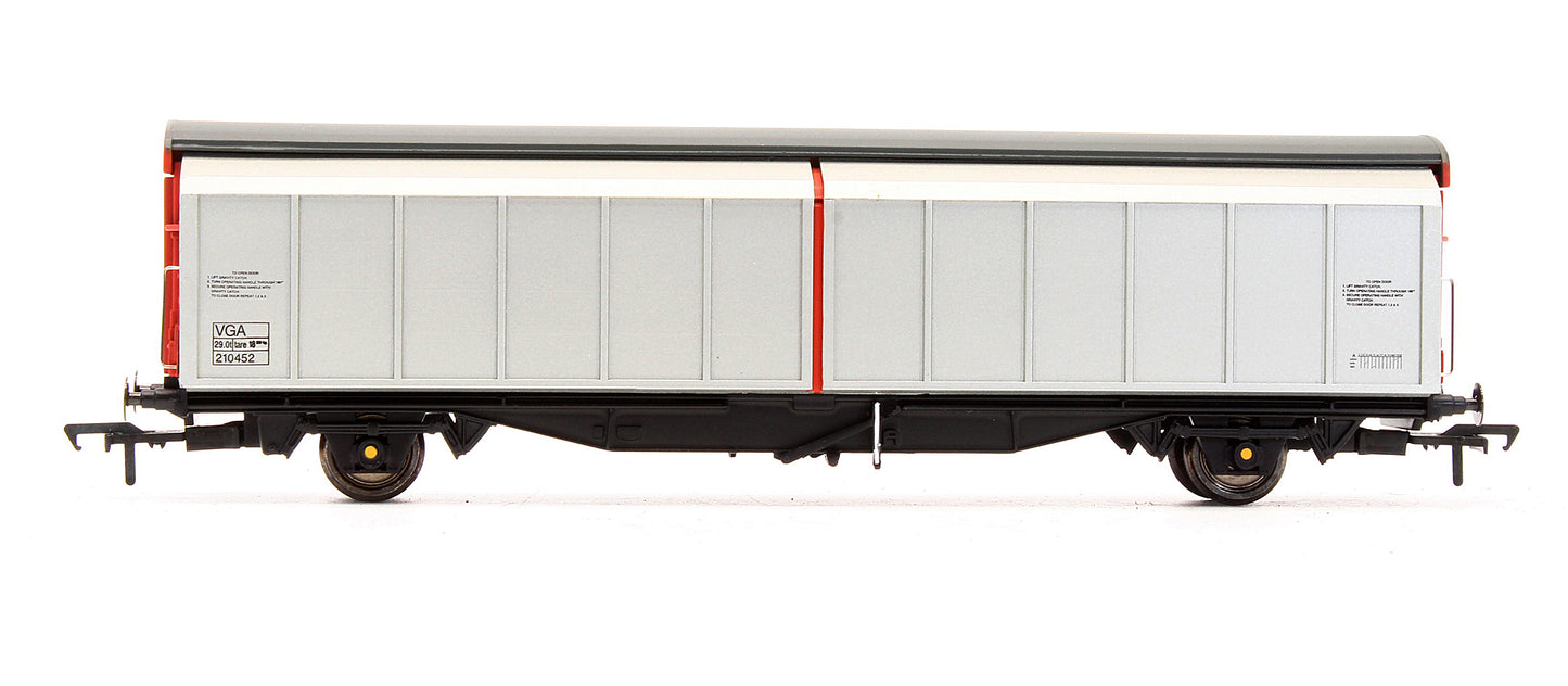 Pre-Owned 37-601A BR VGA Van BR Railfreight Red Speedlink '210452'
