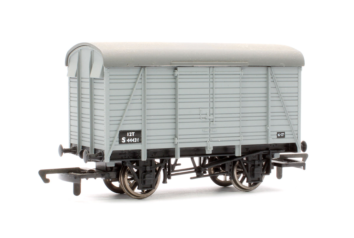 Pre-Owned 12T BR Vent Van No.S44431