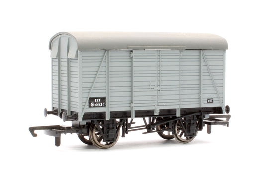 Pre-Owned 12T BR Vent Van No.S44431