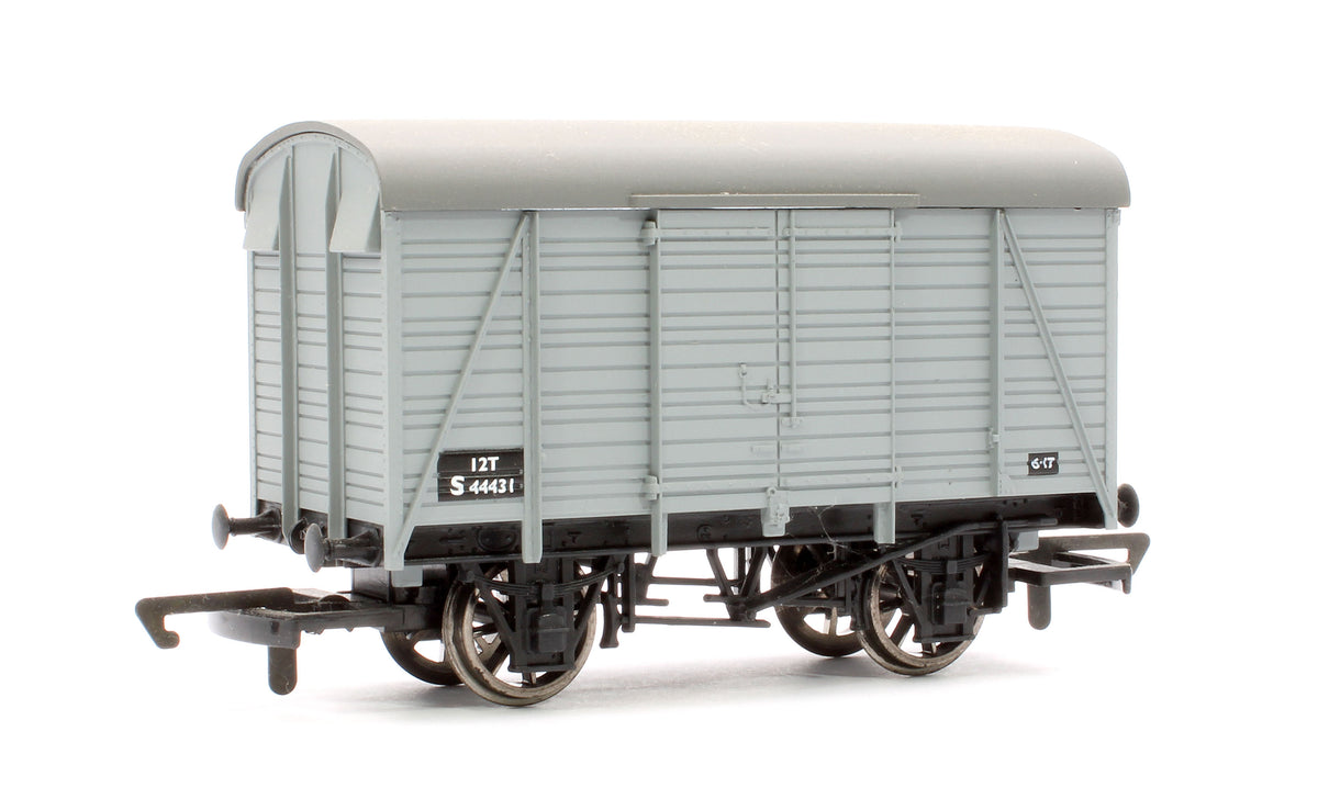 Pre-Owned 12T BR Vent Van No.S44431