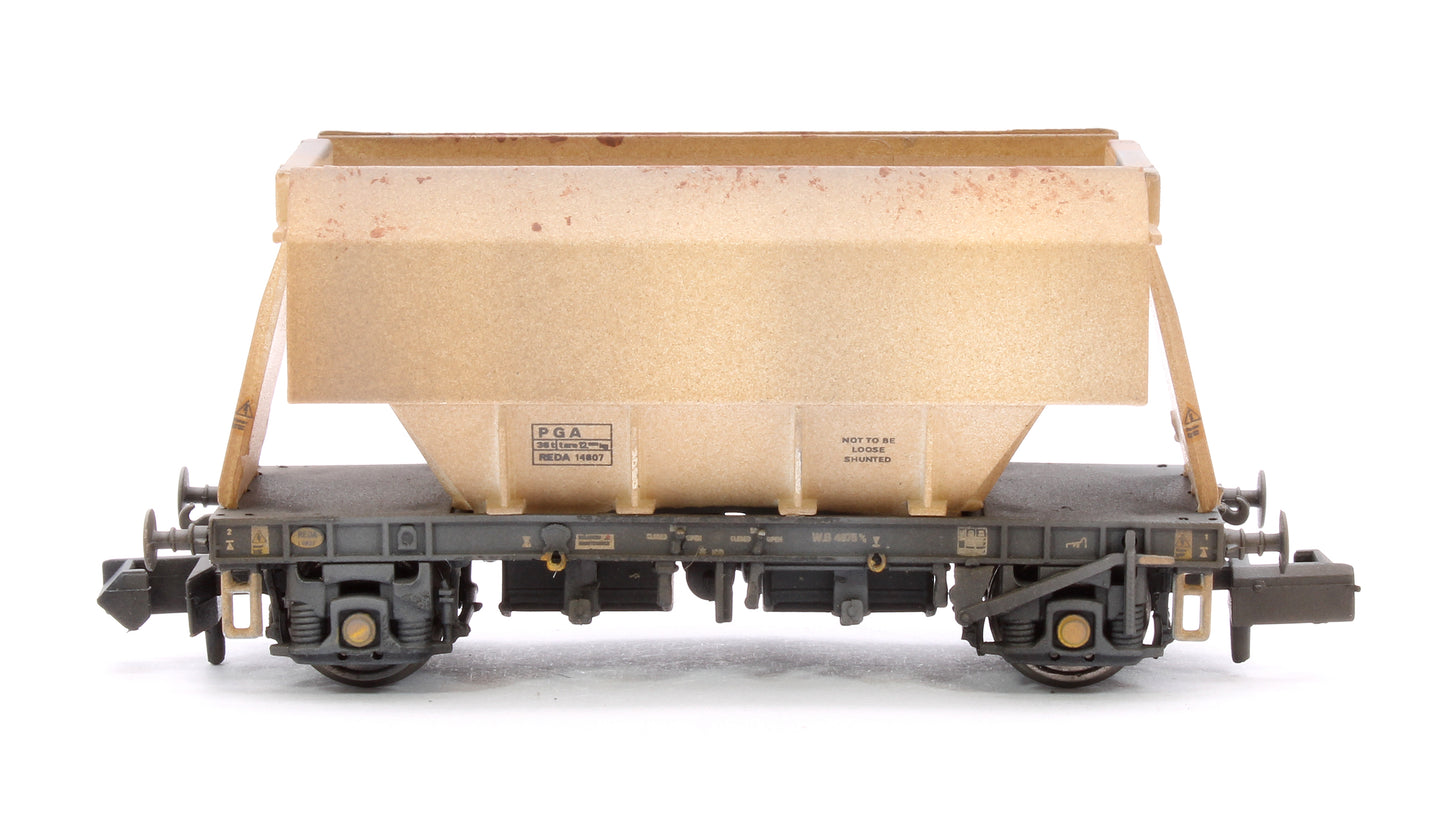 Set of 3 PGA 51T Hopper Wagons (Plain White) - Weathered