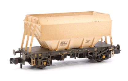 Set of 3 PGA 51T Hopper Wagons (Plain White) - Weathered