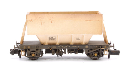 Set of 3 PGA 51T Hopper Wagons (Plain White) - Weathered