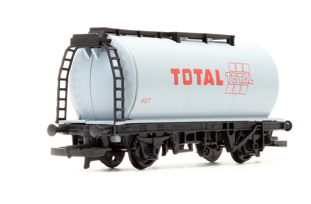 Pre-Owned RailRoad Set Of 3 'Total' Tank Wagons