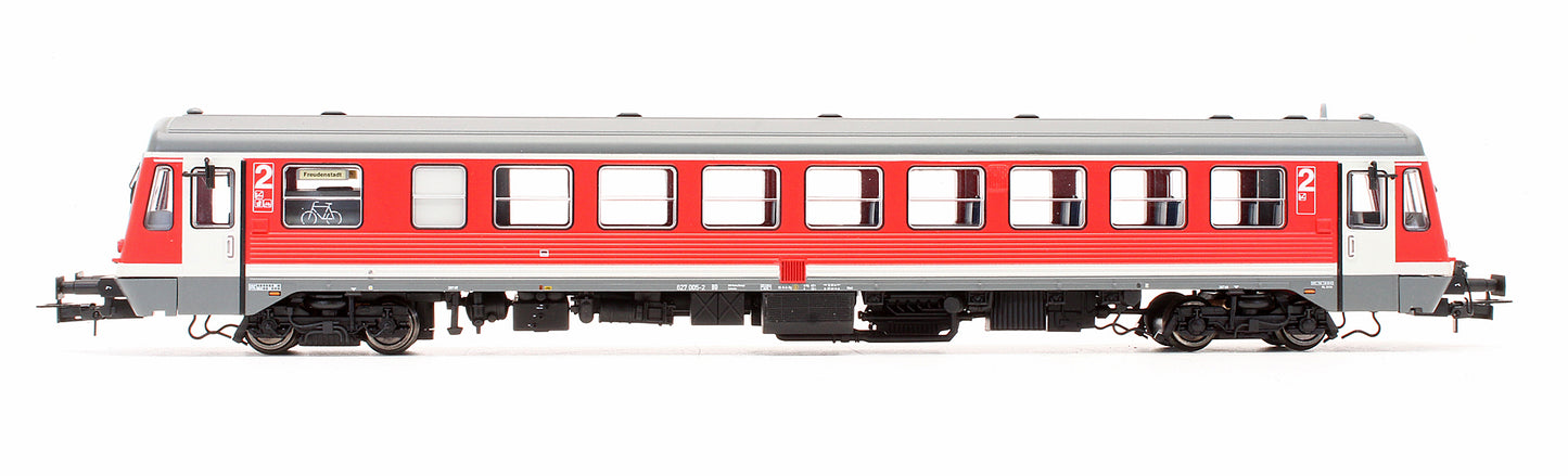 Pre-Owned HR2266 DB Diesel Railcar 627 005-2 Bw Karlsruhe - DCC Sound