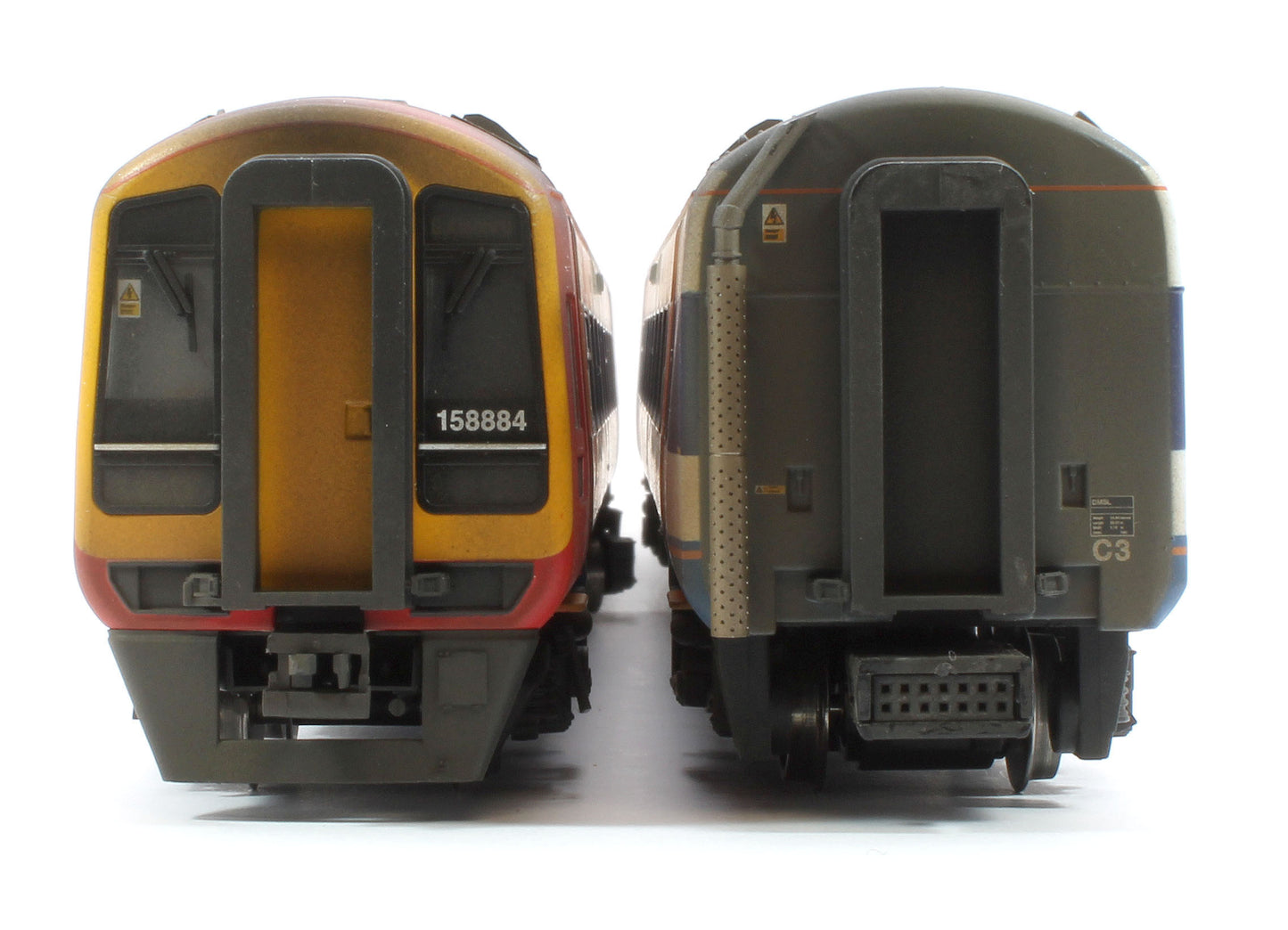 31-495SFW Bespoke Weathered Class 158 2-Car DMU 158884 South West Trains - DCC Sound