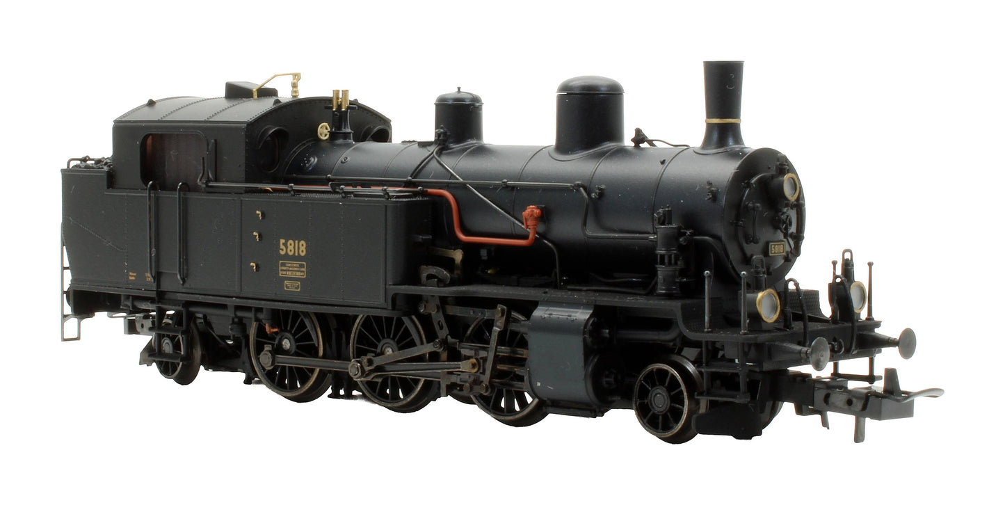 Pre-Owned Trix 22567 - Eb 3/5 5818 SBB Tank Steam Locomotive