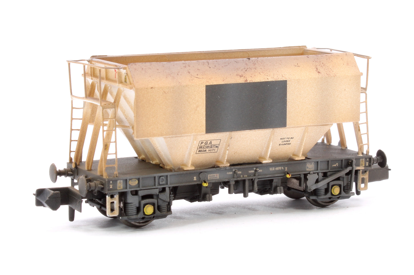 Set of 3 PGA 51T Hopper Wagons (White with Patch) - Weathered