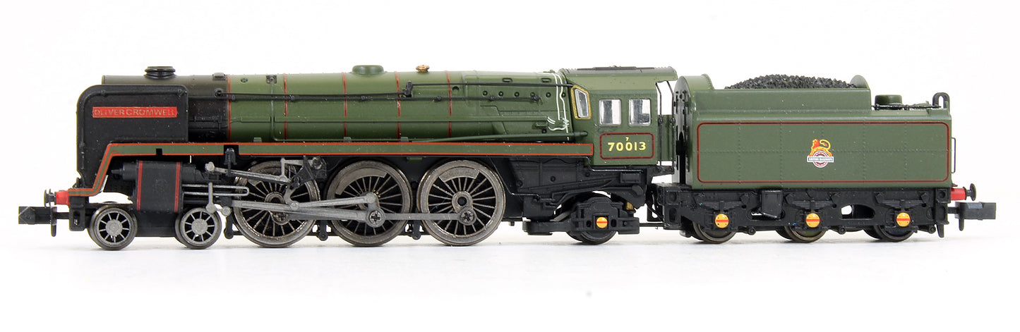 Pre-Owned ND-095B Britannia Class BR Early Crest 'Oliver Cromwell' 70013 Steam Locomotive