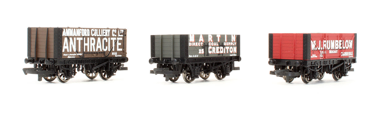 Pre-Owned Set Of 3 Assorted Planked Wagons