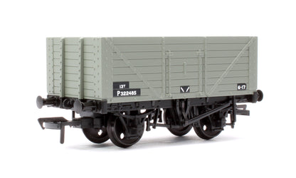 8 Plank Fixed End Wagon BR Grey (Early) No.P322485