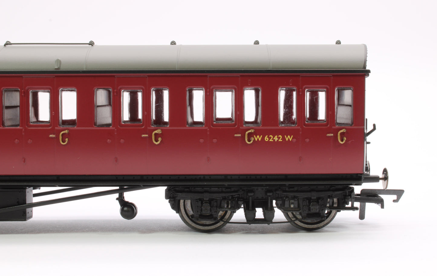 BR Collett 57 Bow Ended E131 Nine Compartment Composite Right Hand W6242W