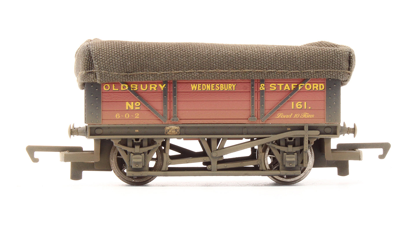 Pre-Owned R6211A 'Chance & Hunt' 7 Plank Wagon With Sheet Rail & Cover No.161 - Weathered