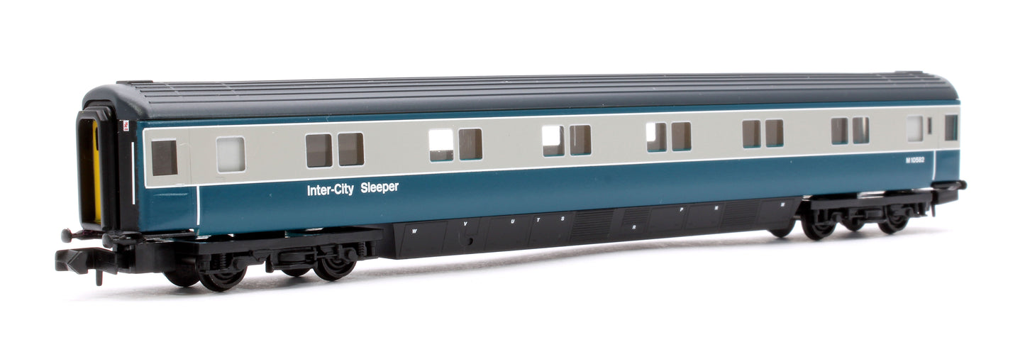 BR Mk3 SLEP Sleeper with Pantry BR Blue & Grey (Inter-City Sleeper) No.M10582