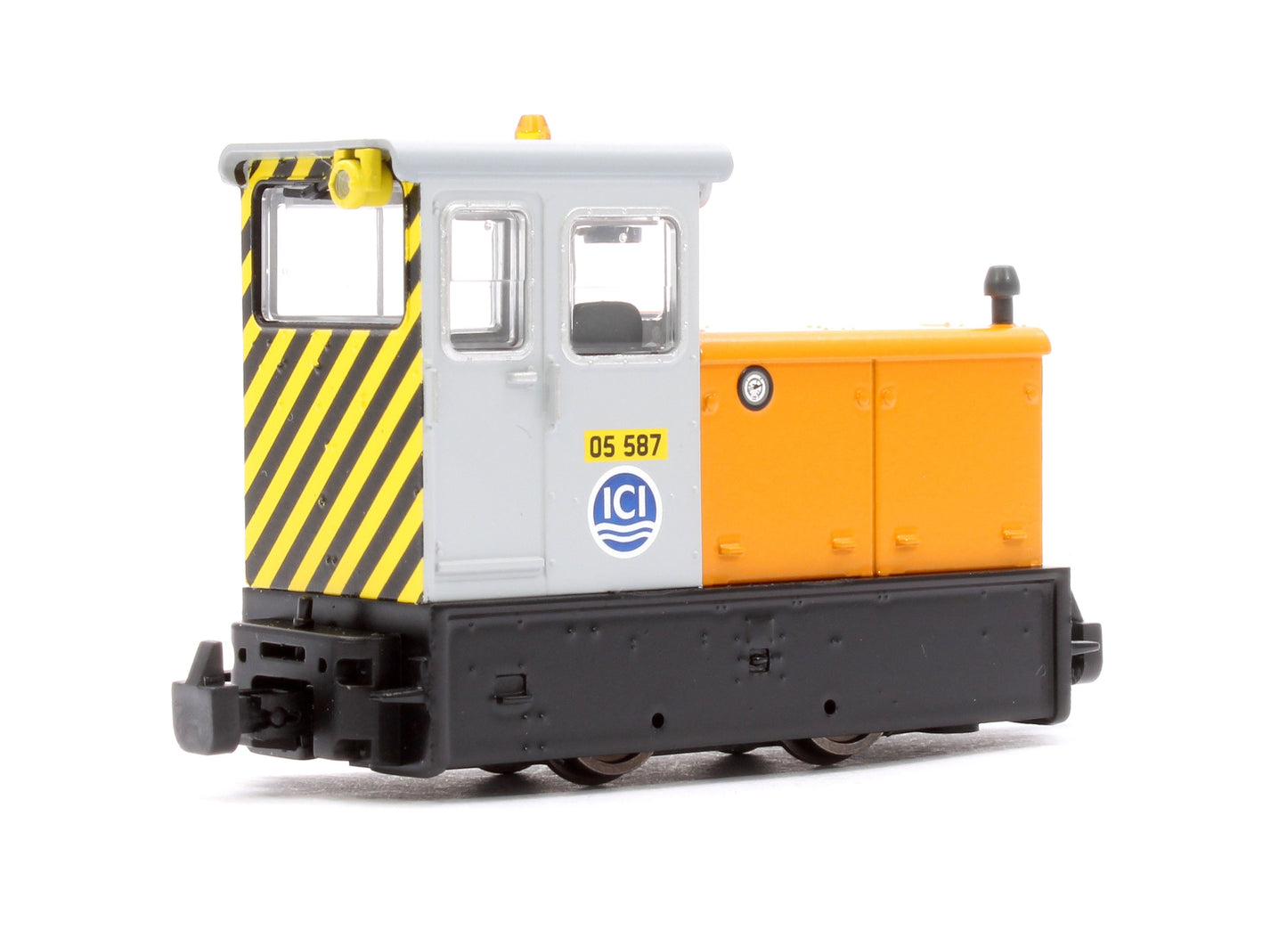 Pre-Owned Baguley-Drewry 70hp Diesel 05 587 ICI Orange & Grey Diesel Locomotive