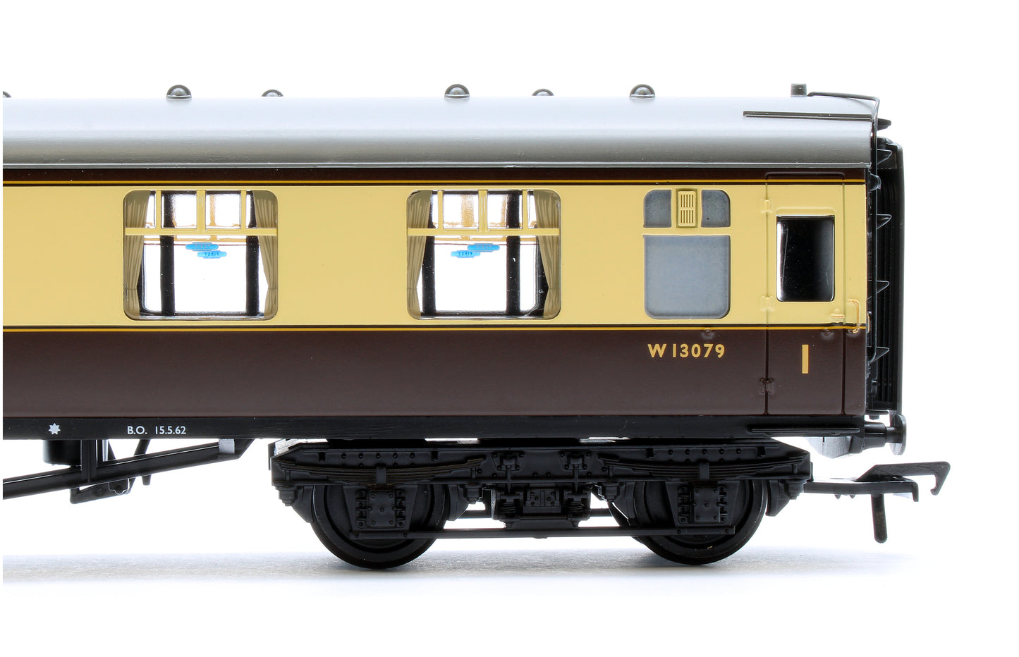 BR Mk1 FK First Corridor BR (WR) Chocolate & Cream W13079 - Fitted Passengers