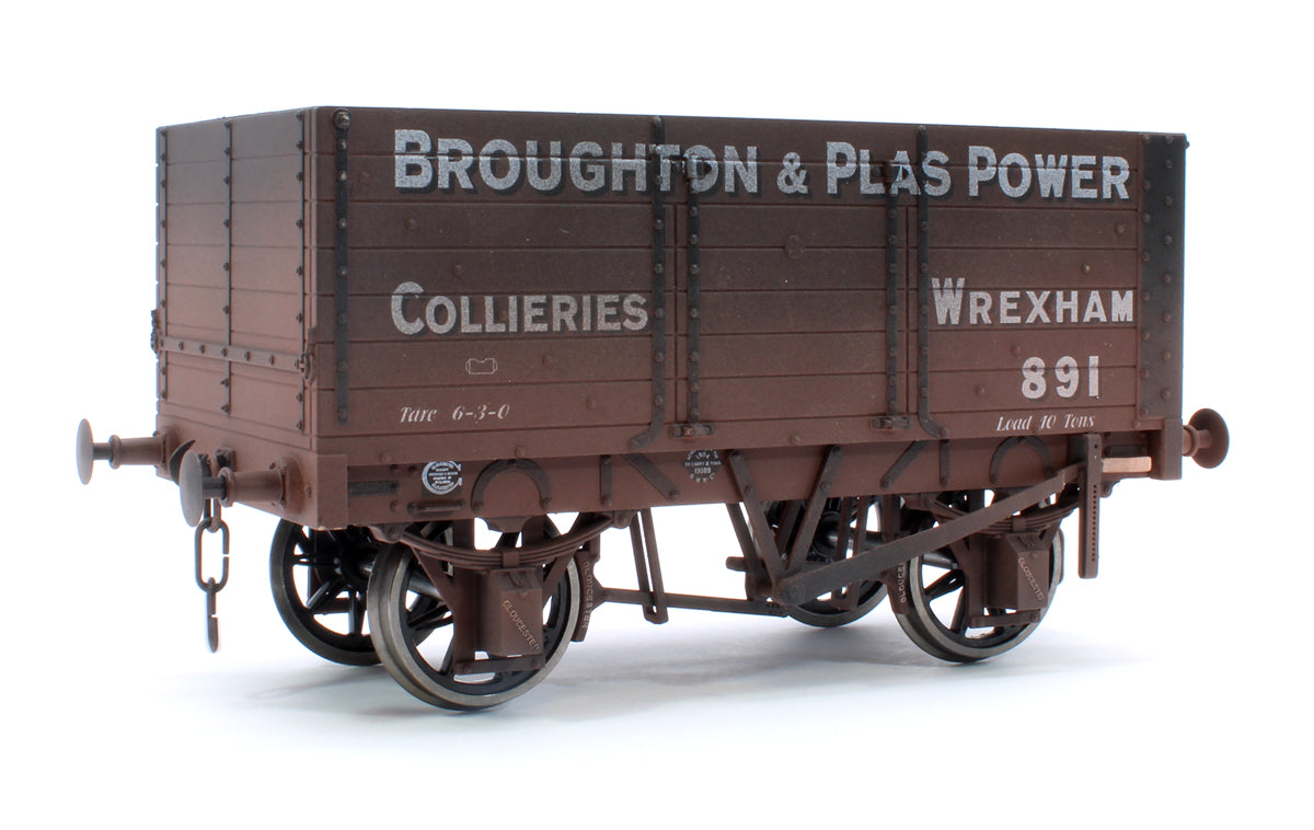 7 Plank 9' W/B Three Door Broughton & Plas Power 891 - Weathered