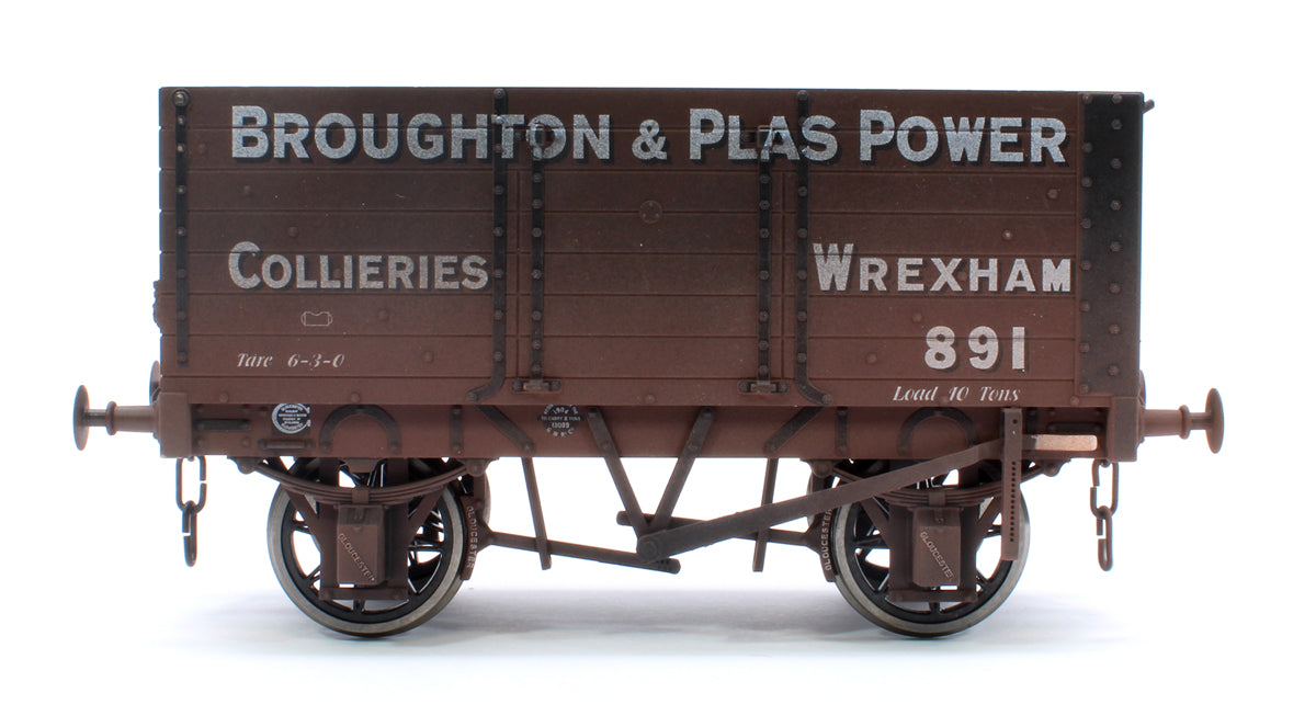 7 Plank 9' W/B Three Door Broughton & Plas Power 891 - Weathered