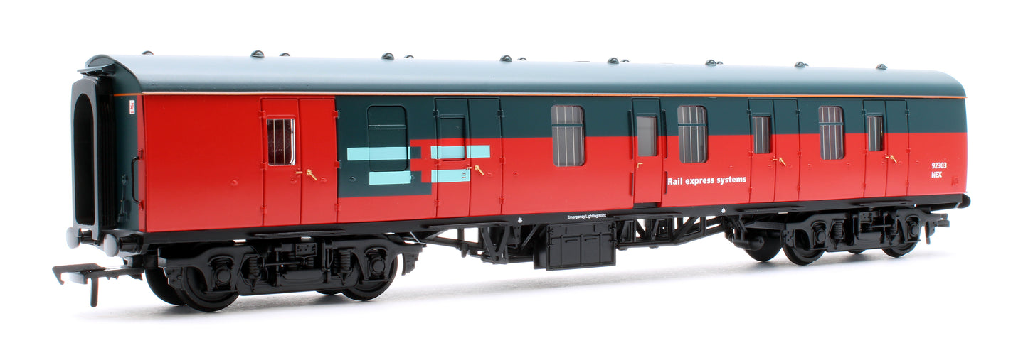 BR Mk1 NEX (Ex-BG) Brake Gangwayed Rail Express Systems 92303