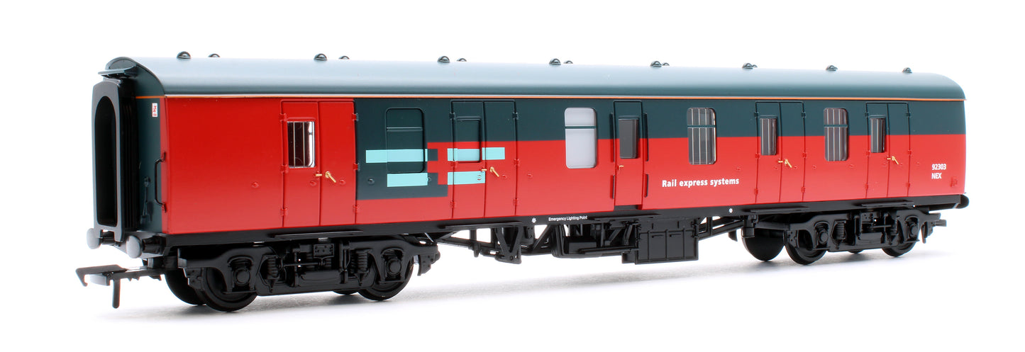 BR Mk1 NEX (Ex-BG) Brake Gangwayed Rail Express Systems 92303