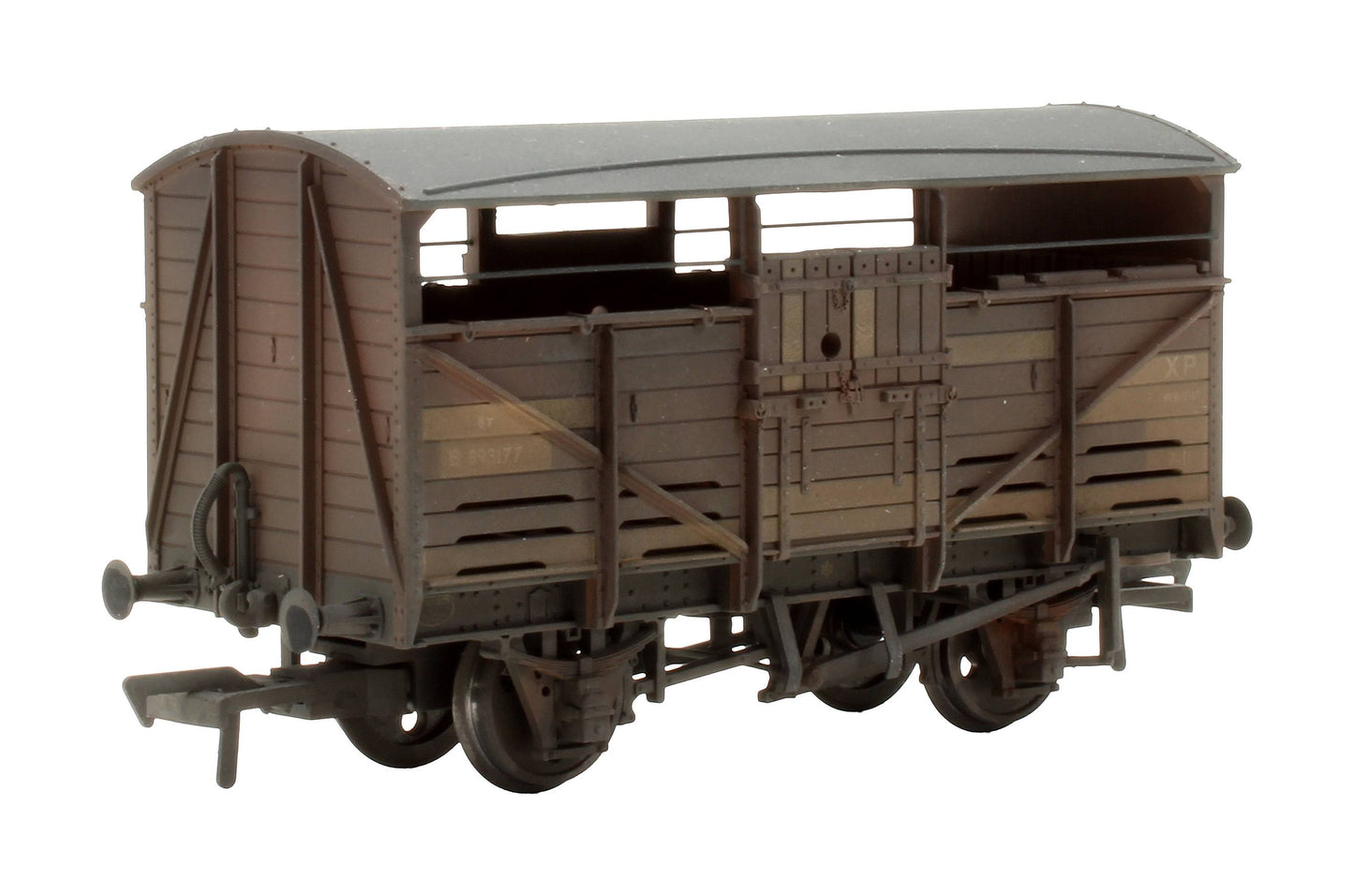 Pre-Owned 37-715 Set Of 3 - 8 Ton Cattle Wagons BR Bauxite Early - Custom Weathered