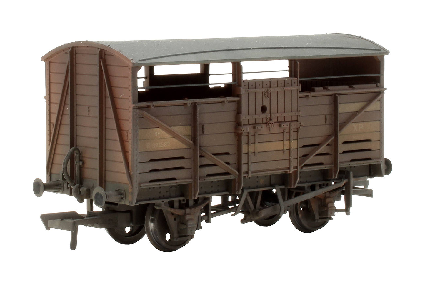 Pre-Owned 37-715 Set Of 3 - 8 Ton Cattle Wagons BR Bauxite Early - Custom Weathered