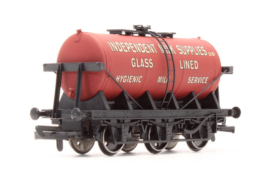 Pre-Owned B660 Independent Milk 6 Wheel Tanker