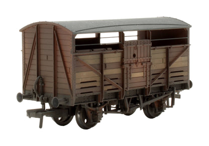 Pre-Owned 37-715 Set Of 3 - 8 Ton Cattle Wagons BR Bauxite Early - Custom Weathered