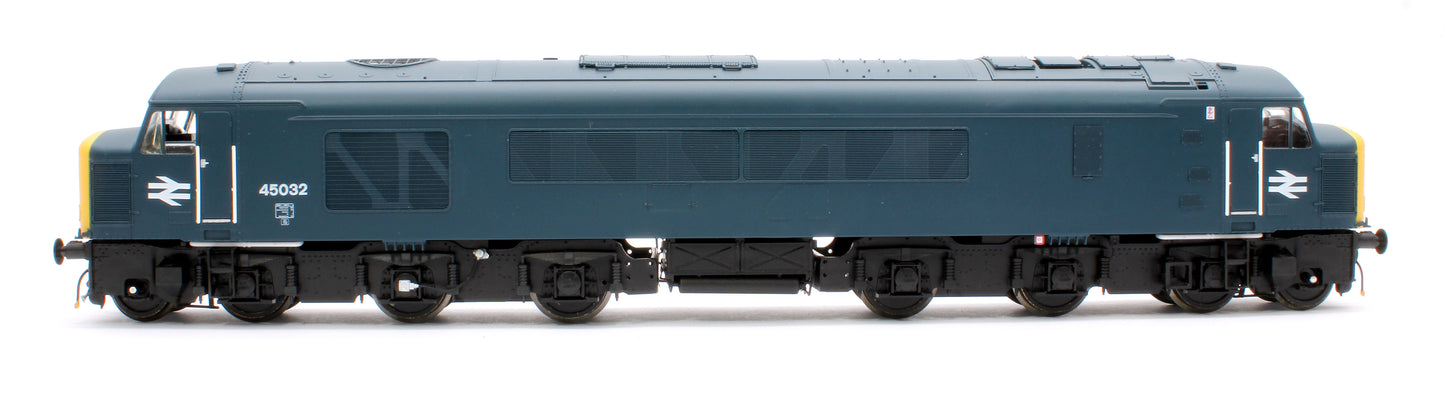 Class 45/0 45032 BR Blue (domino headcodes) Diesel Locomotive