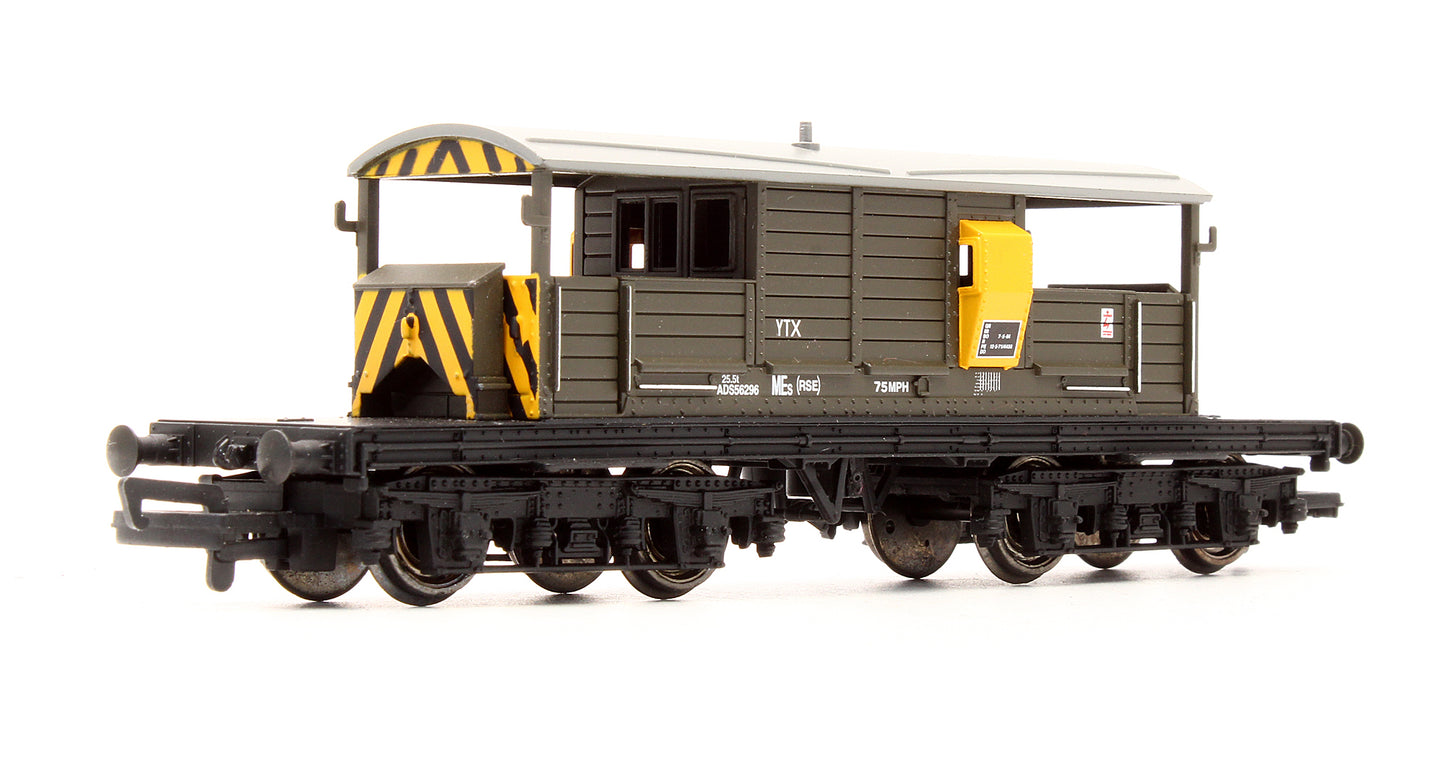 Pre-Owned 33-826 25 Ton Queen Mary Brake Van S&T Department 'ADS56296'