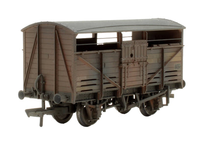 Pre-Owned 37-716 Set Of 3 BR Bauxite 8 Ton Cattle Wagons - Custom Weathered