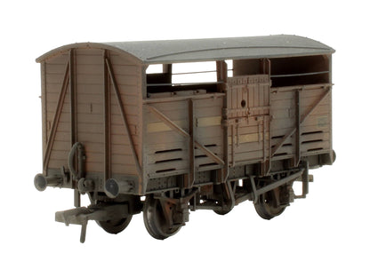 Pre-Owned 37-716 Set Of 3 BR Bauxite 8 Ton Cattle Wagons - Custom Weathered